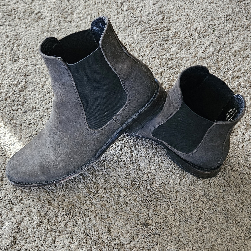 Thursday Boots Gray Chelsea